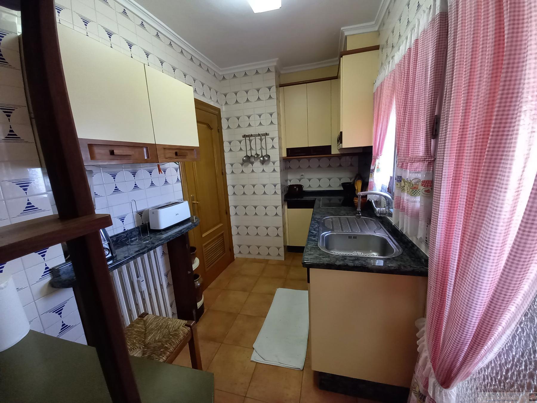 For sale of flat in Albacete