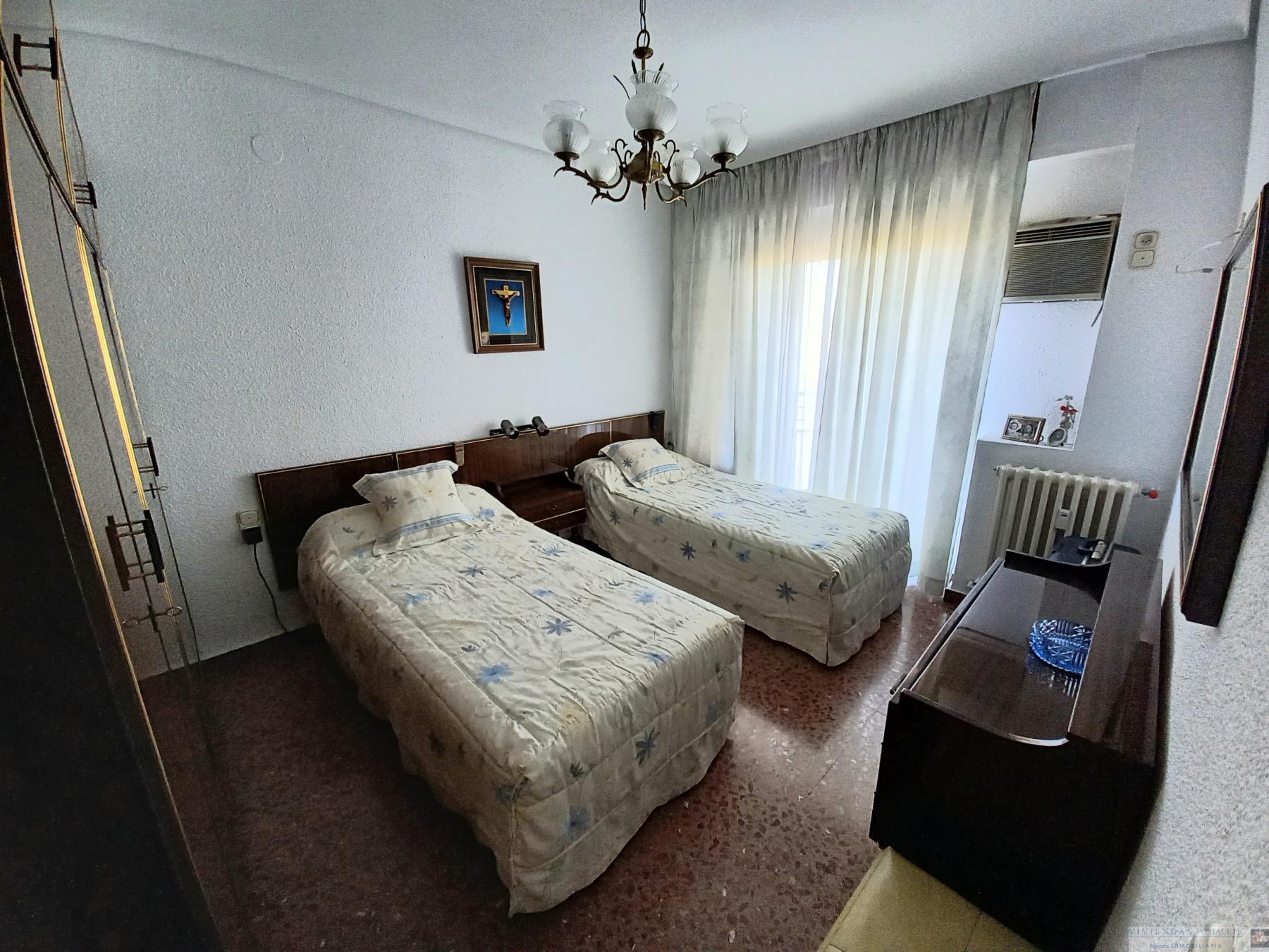 For sale of flat in Albacete