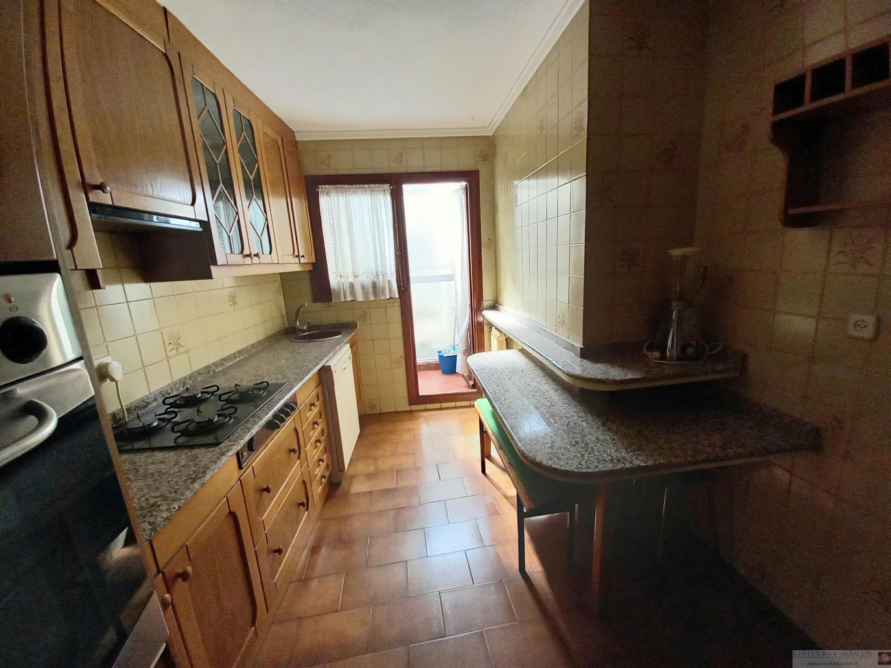 For sale of flat in Albacete