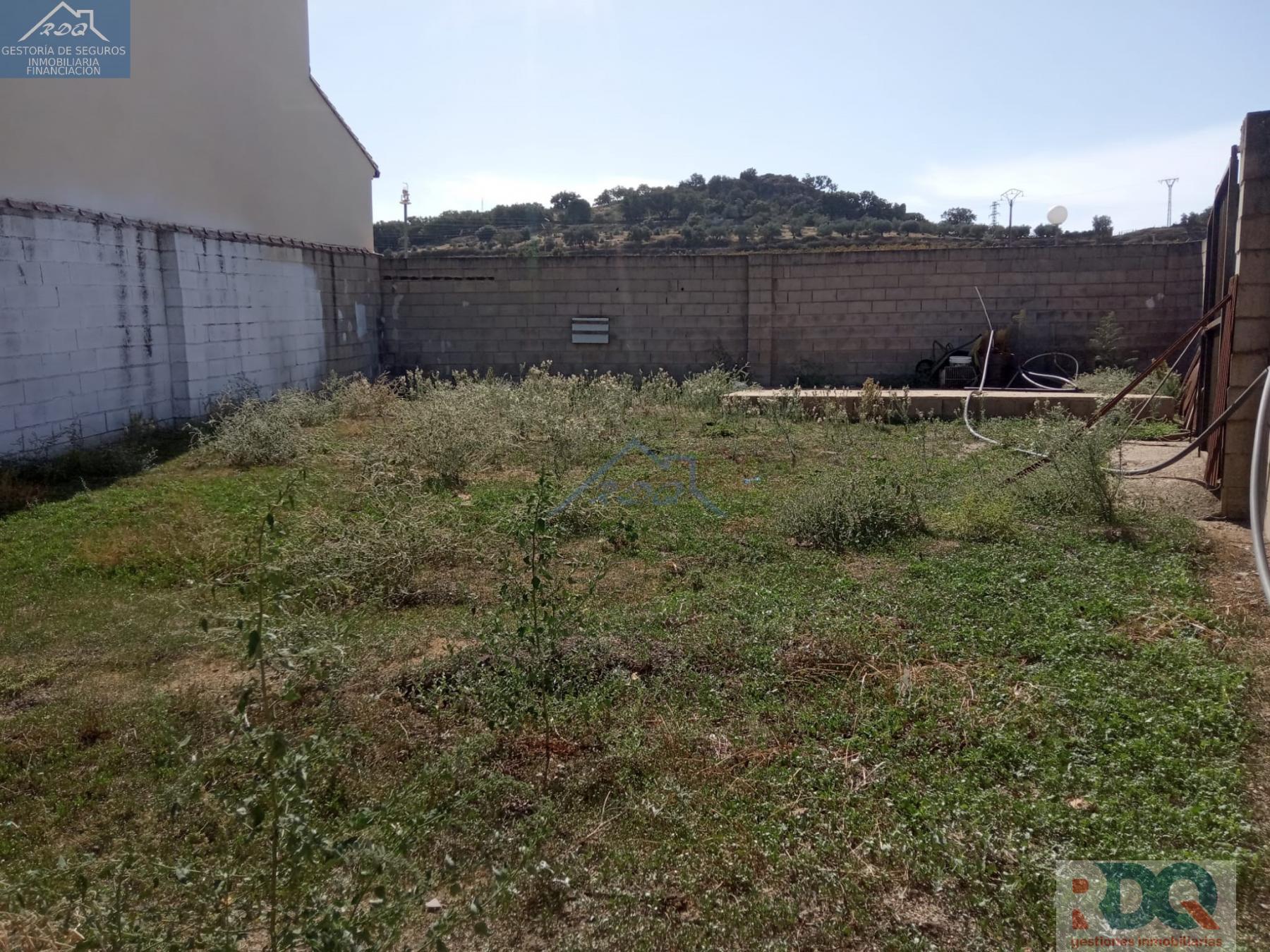 Venta de terreno en Alburquerque
