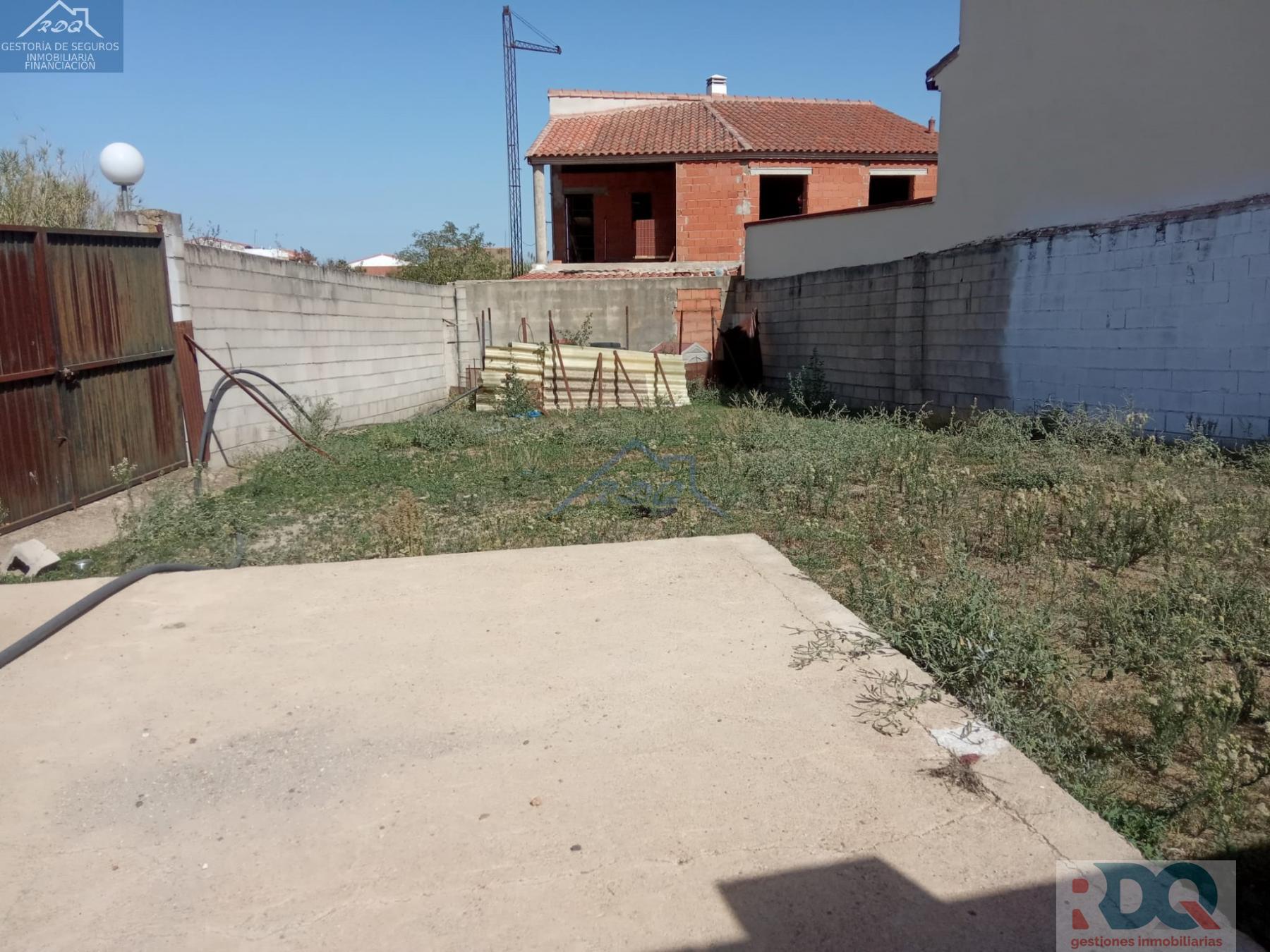 Venta de terreno en Alburquerque