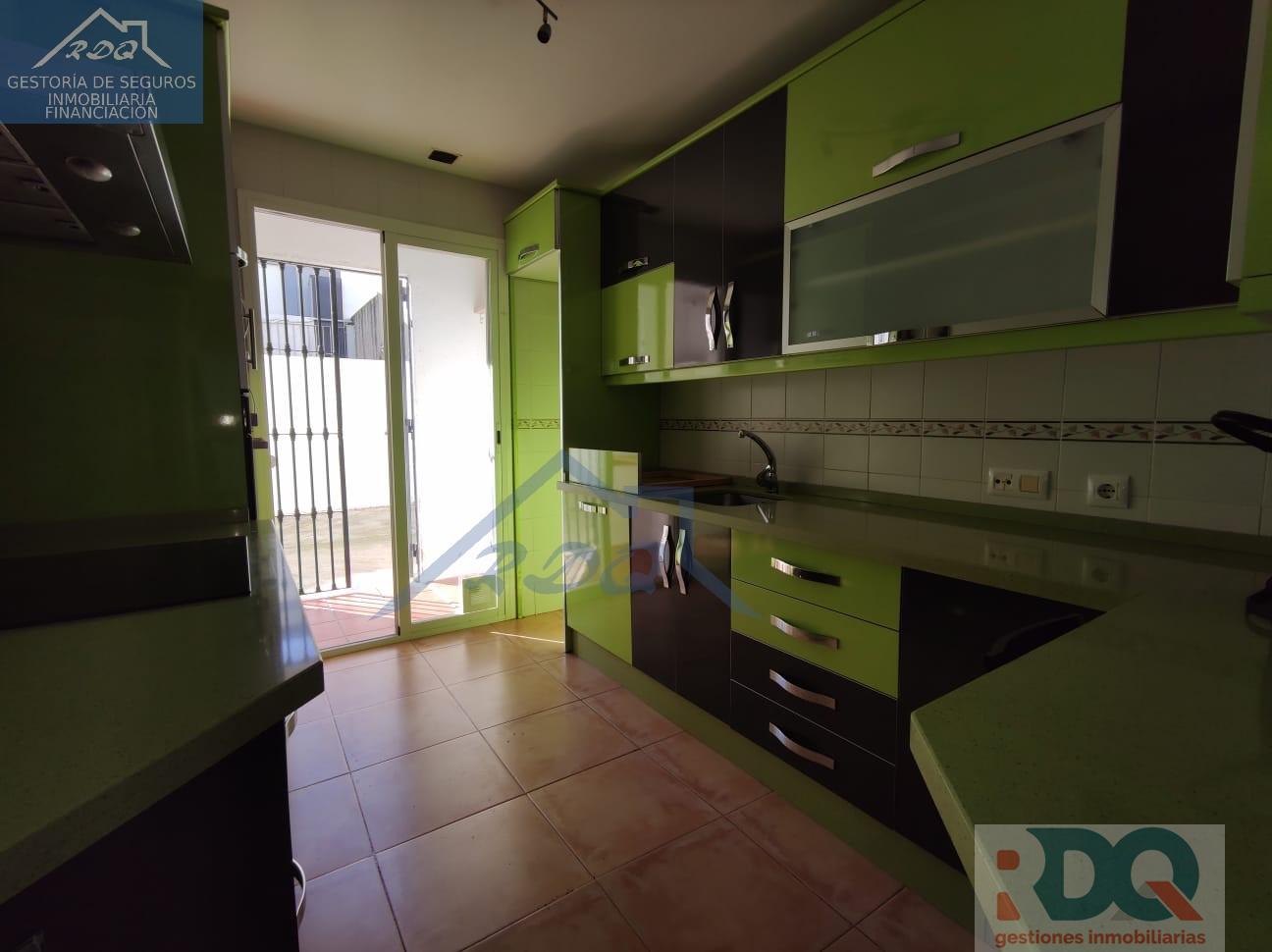 For sale of house in Pilas