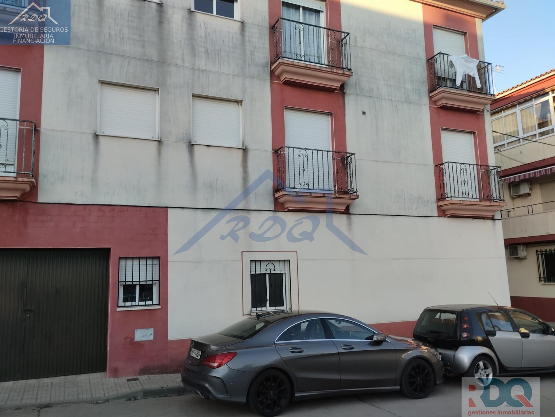 For sale of flat in San Vicente de Alcántara