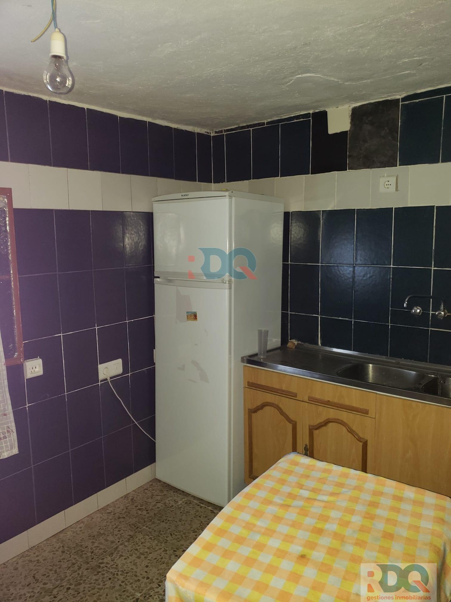 For sale of rural property in Alburquerque