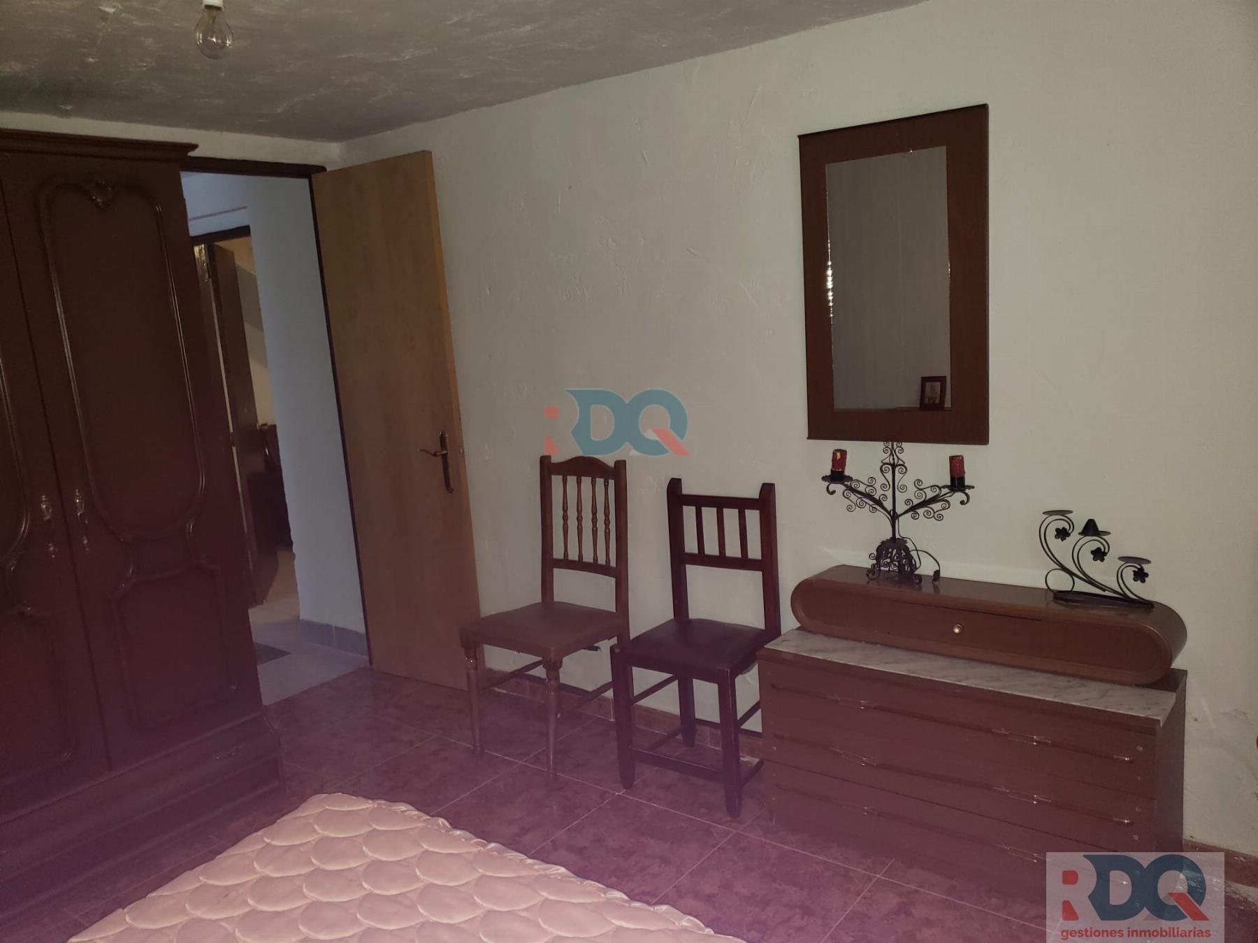 For sale of rural property in Alburquerque