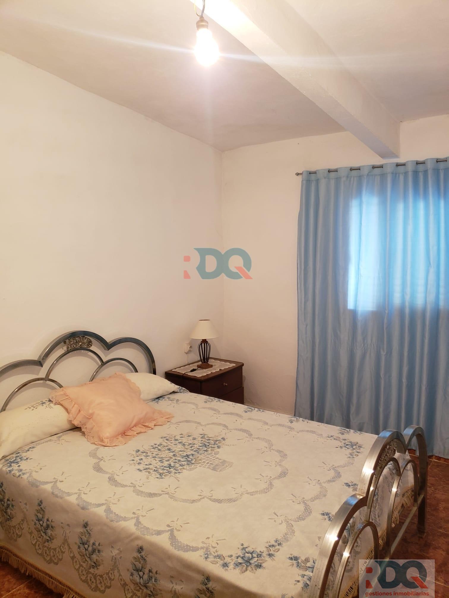 For sale of rural property in Alburquerque