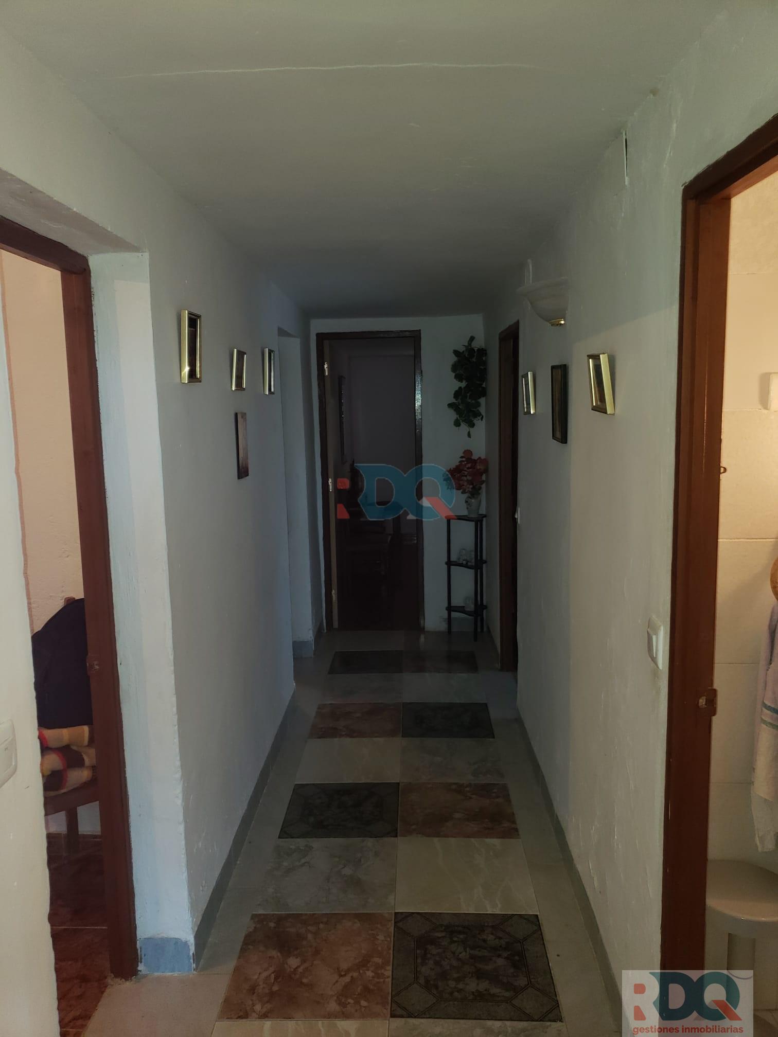 For sale of rural property in Alburquerque