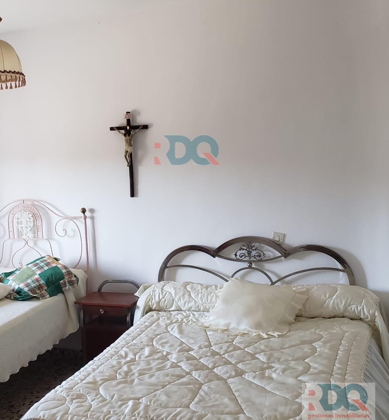 For sale of flat in Alburquerque