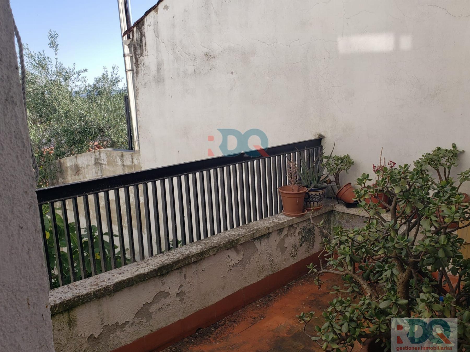 For sale of flat in Alburquerque