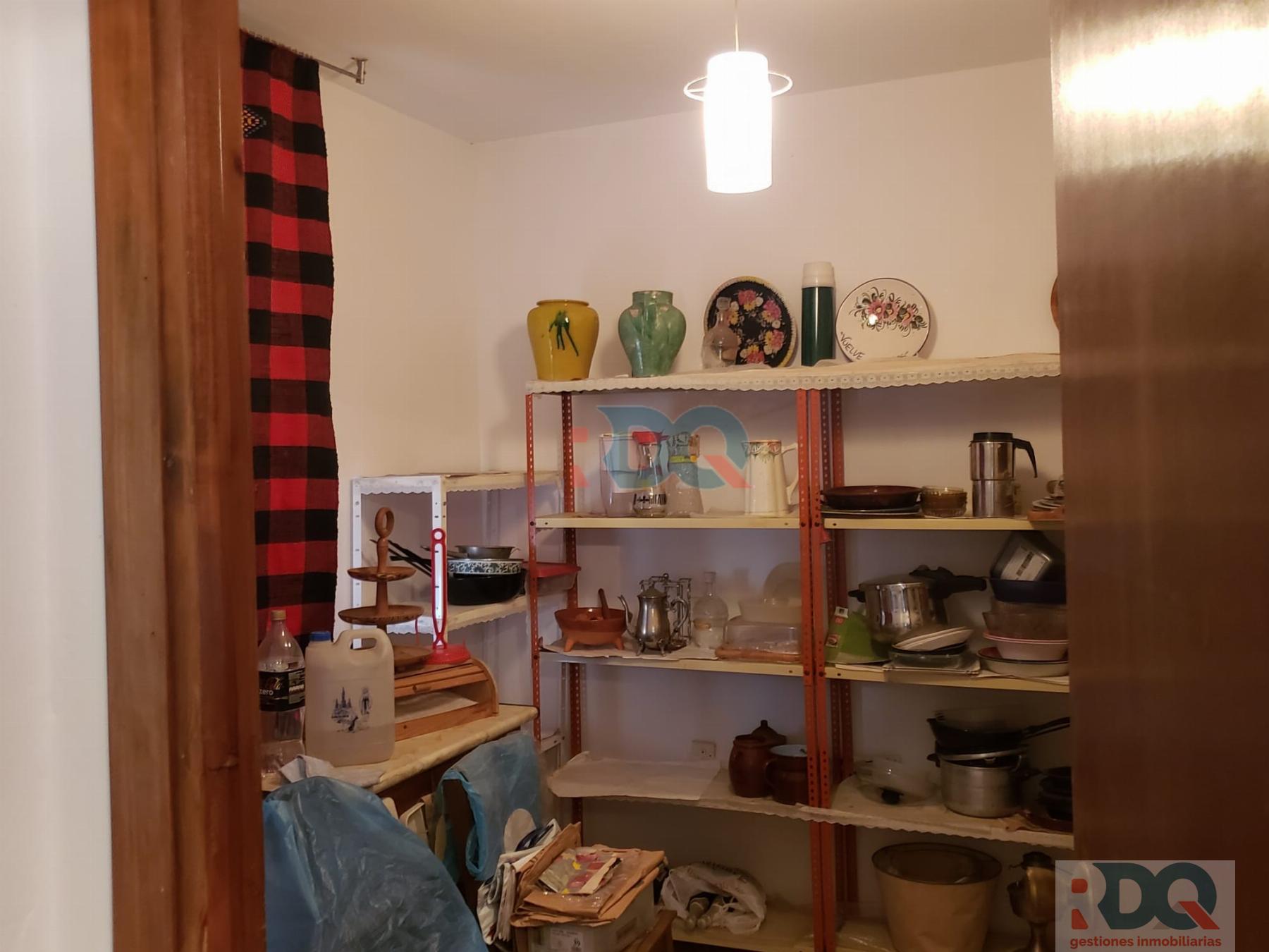 For sale of flat in Alburquerque