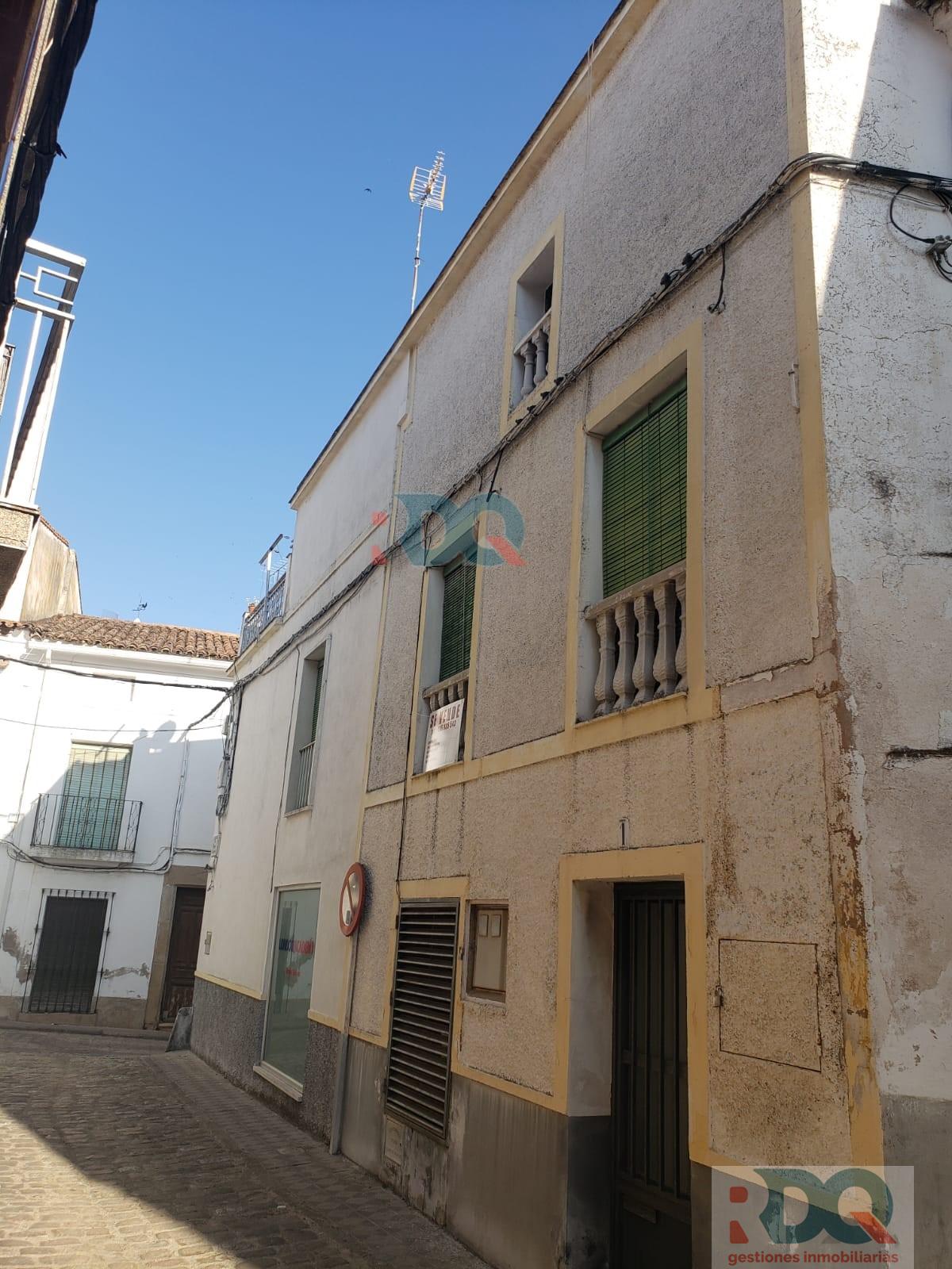 For sale of house in Alburquerque