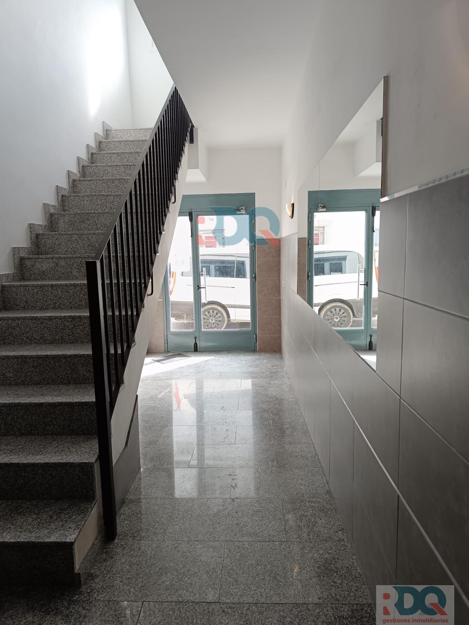 For sale of flat in Alburquerque