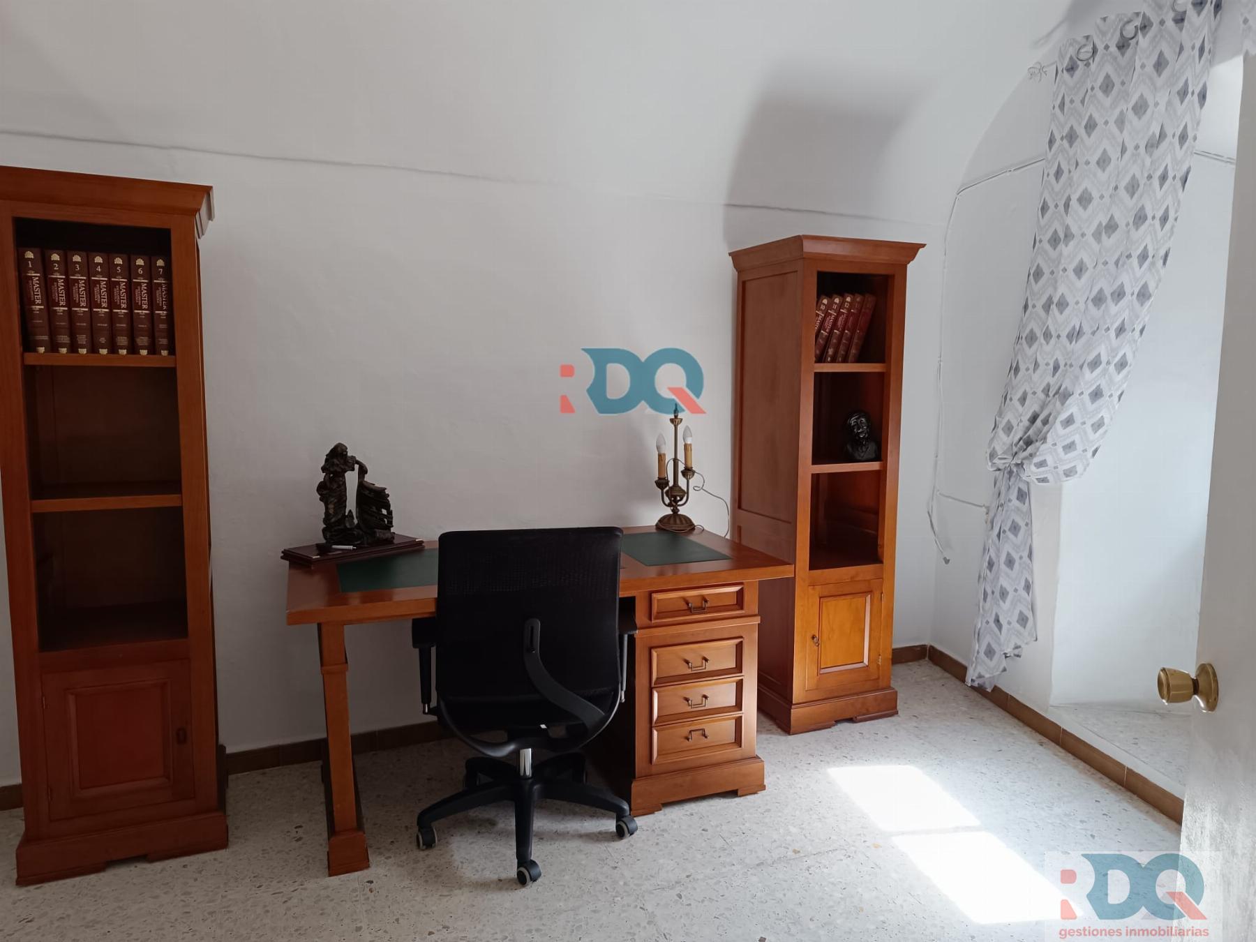 For sale of house in Alburquerque