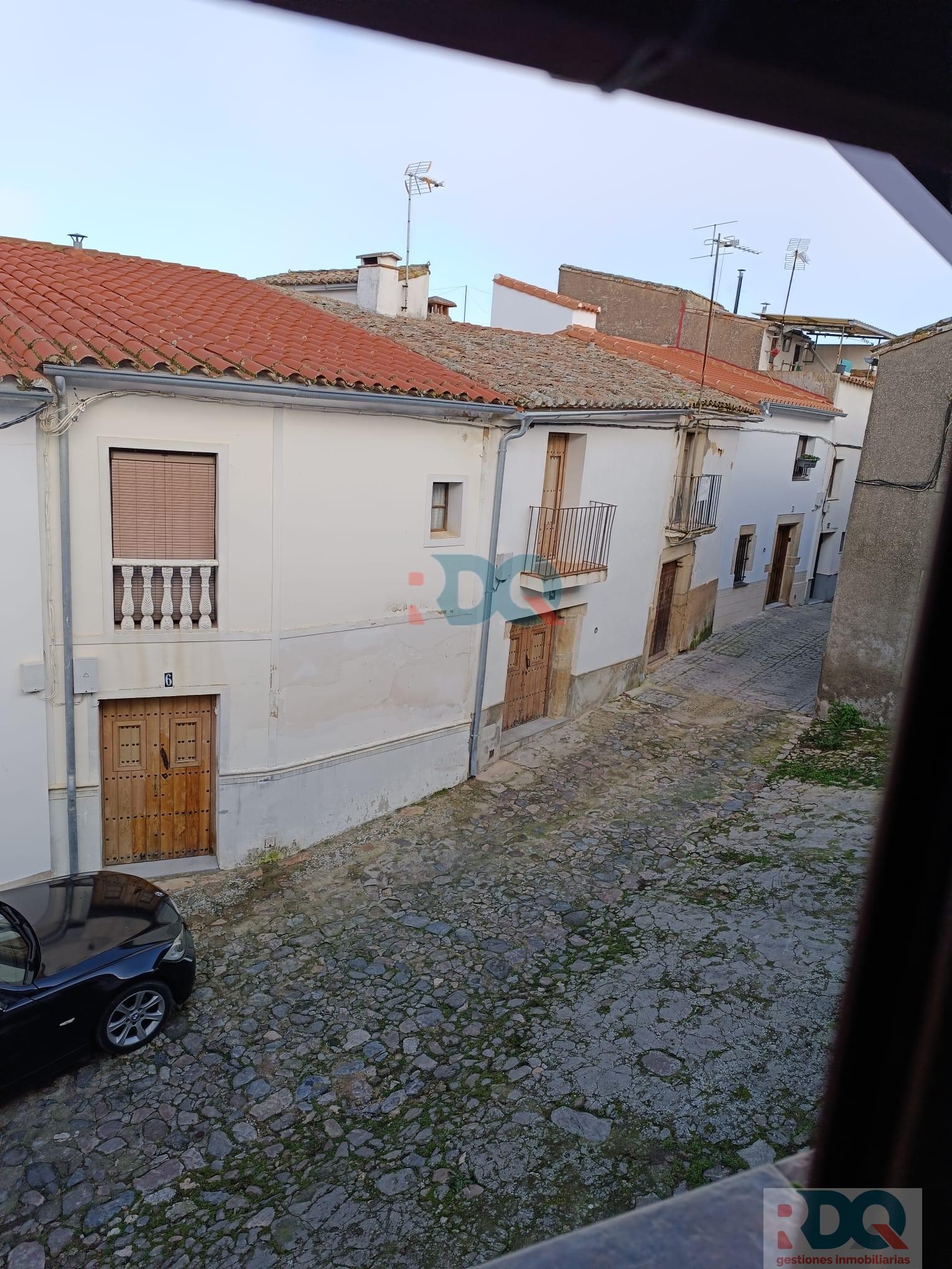 For sale of house in Alburquerque
