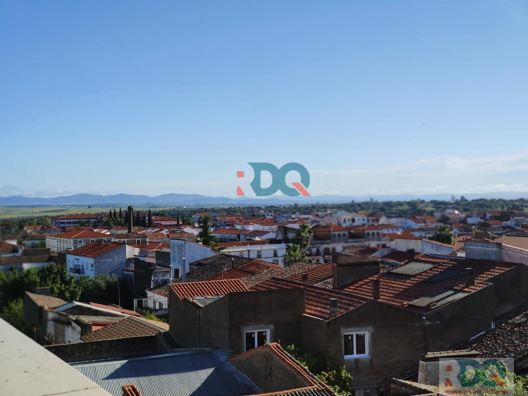For sale of flat in Alburquerque