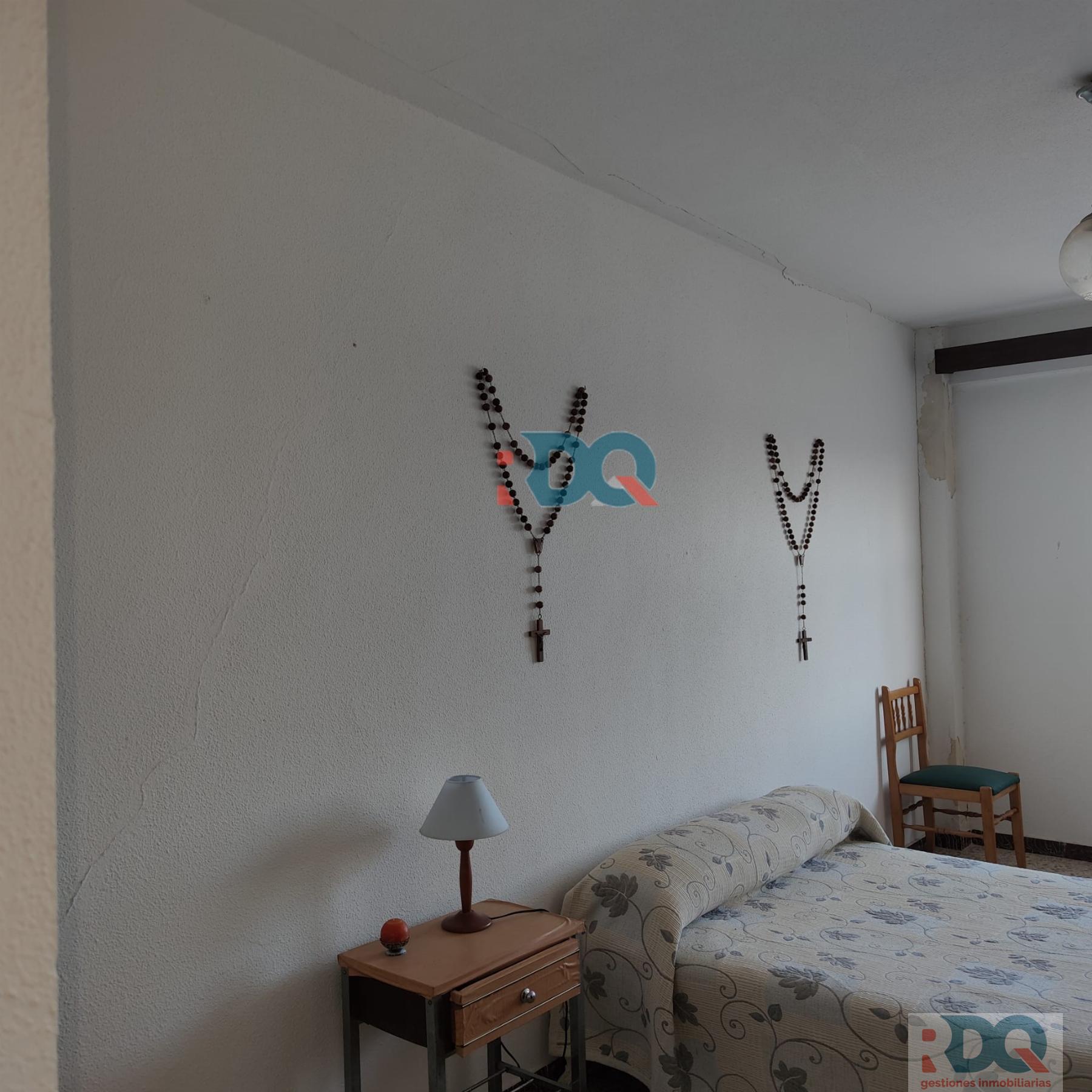 For sale of flat in Alburquerque