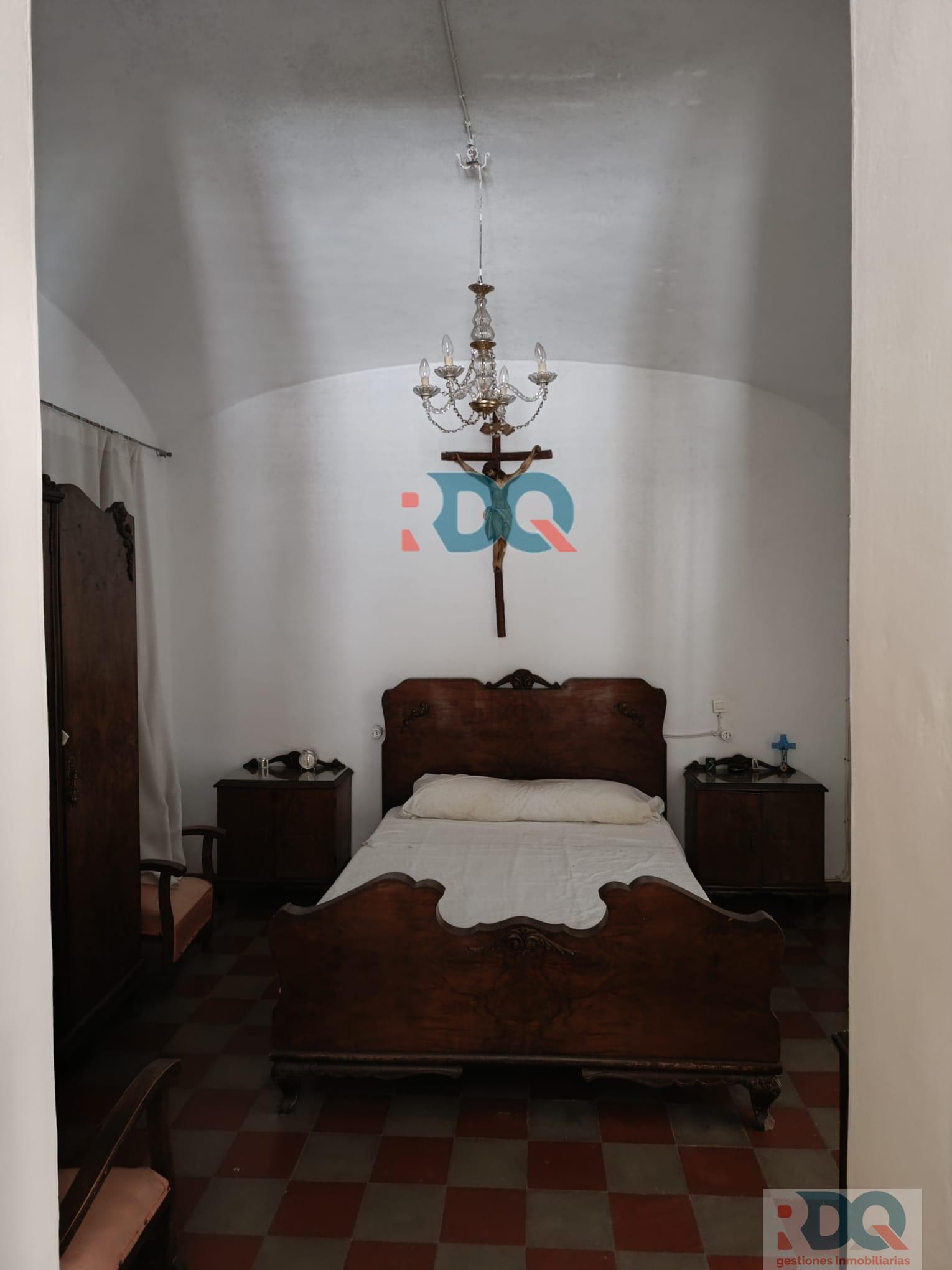 For sale of house in Alburquerque