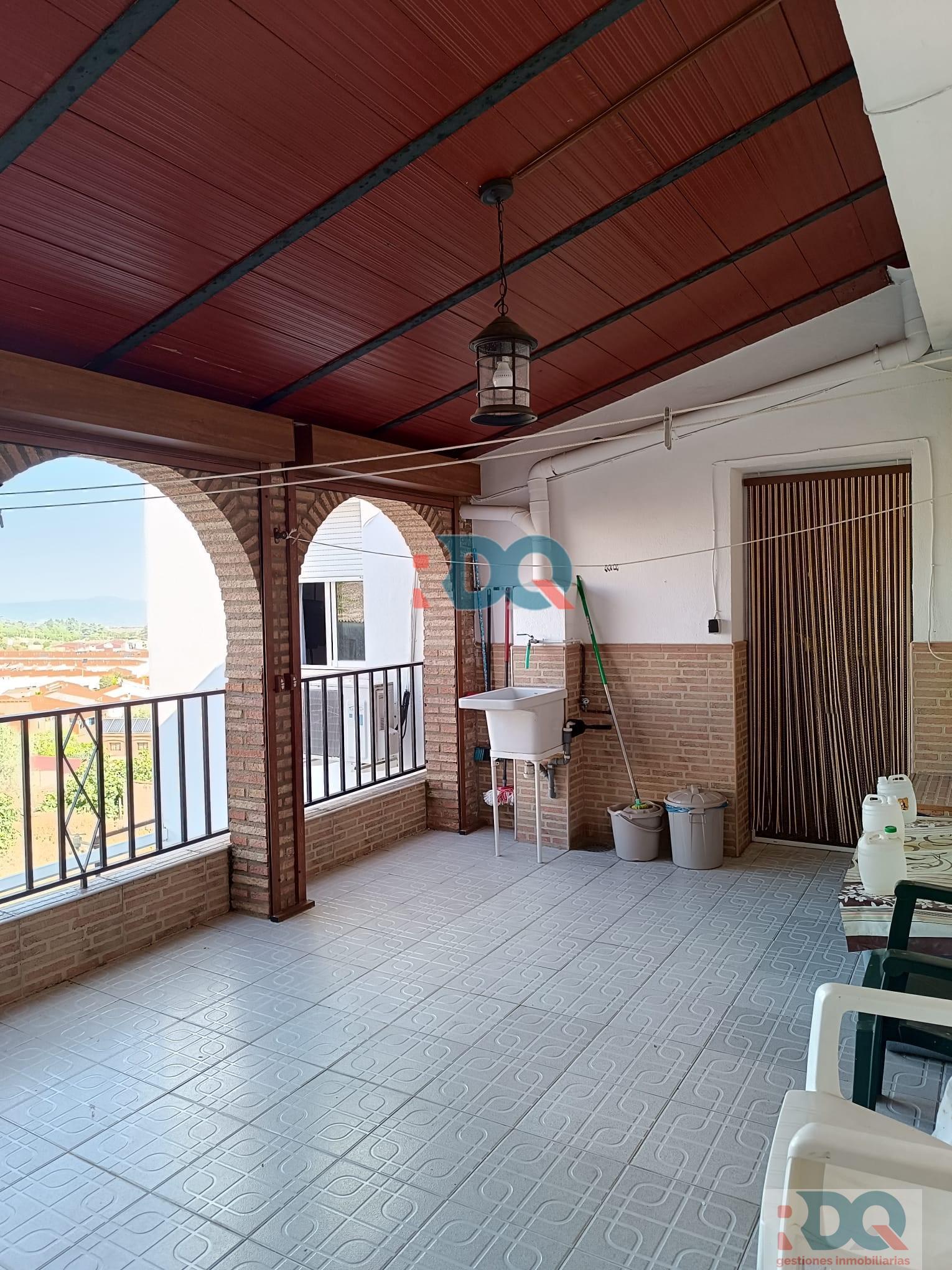 For sale of flat in Alburquerque