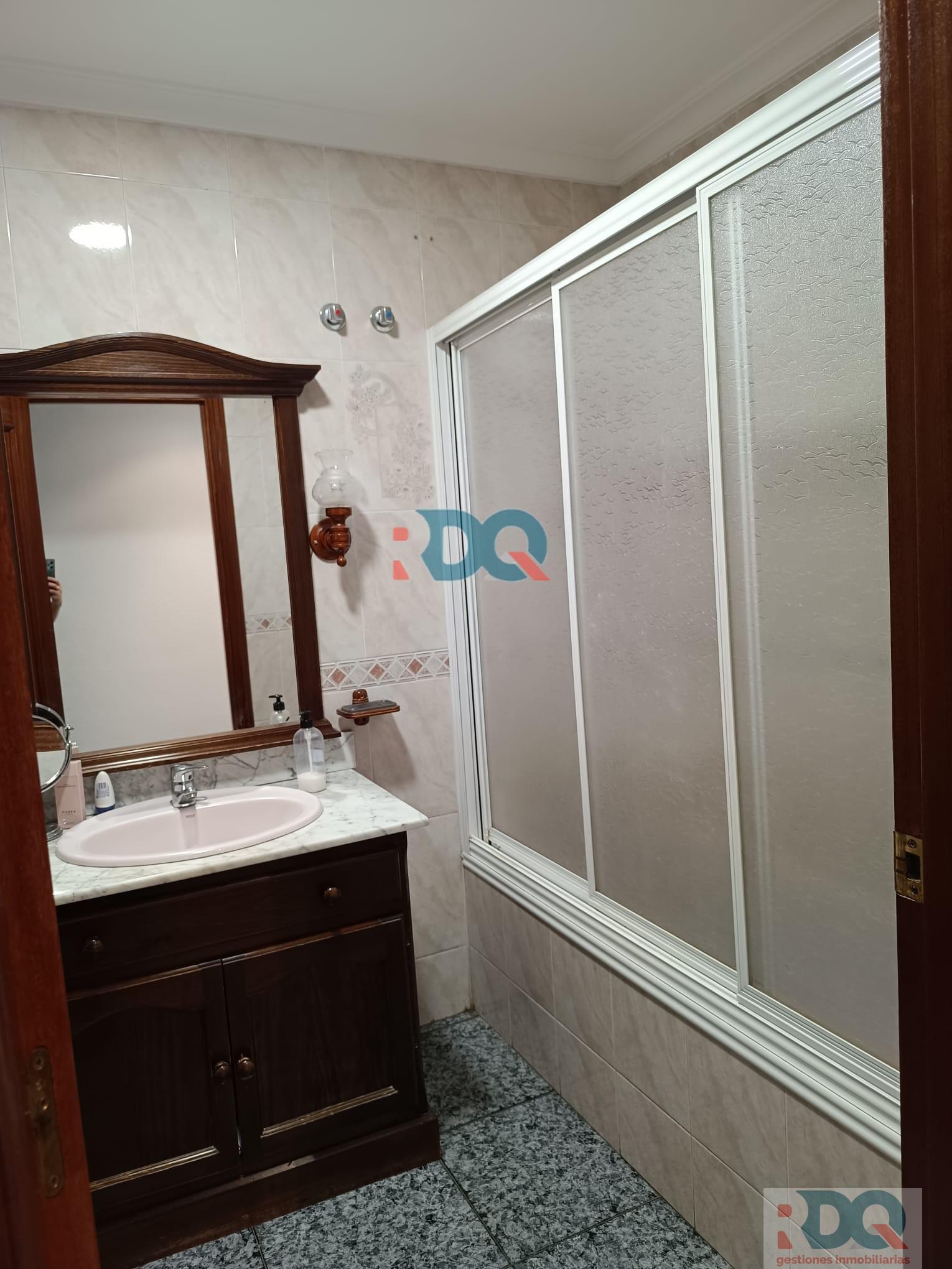 For sale of flat in Alburquerque