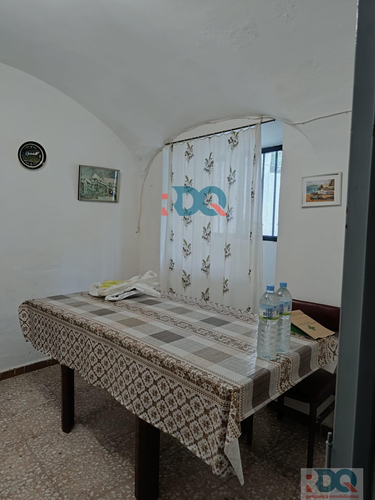 For sale of house in Alburquerque