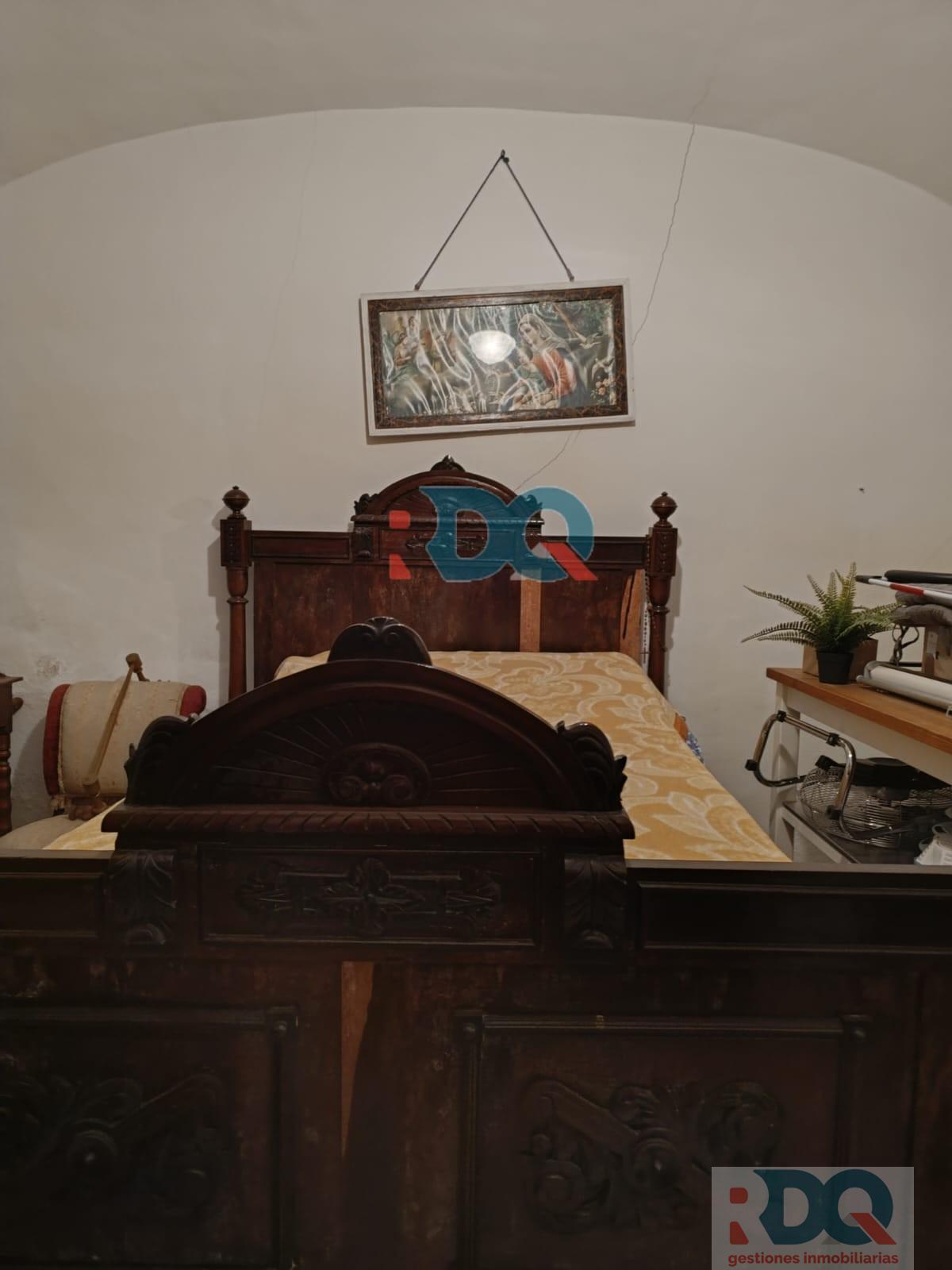 For sale of house in Alburquerque