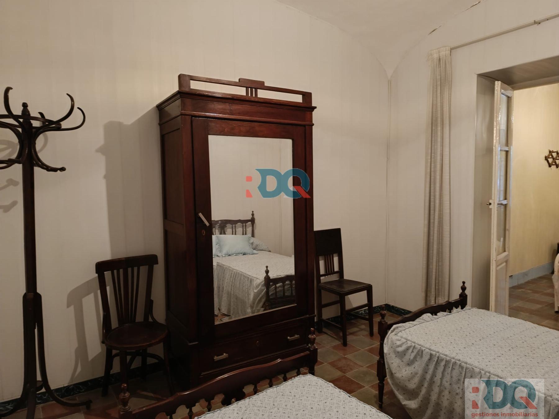 For sale of house in Alburquerque