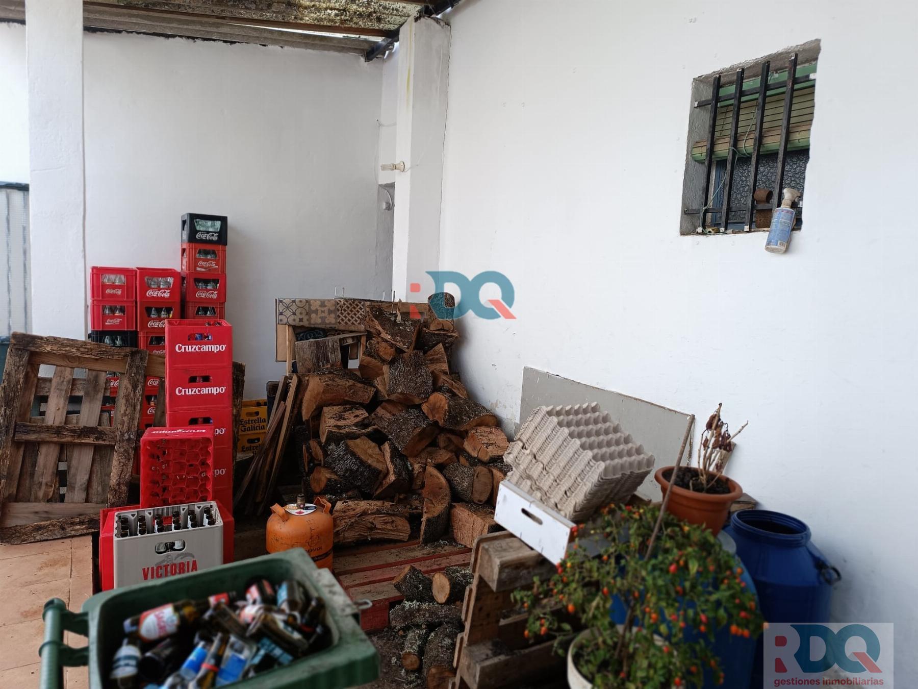 For sale of house in La Codosera