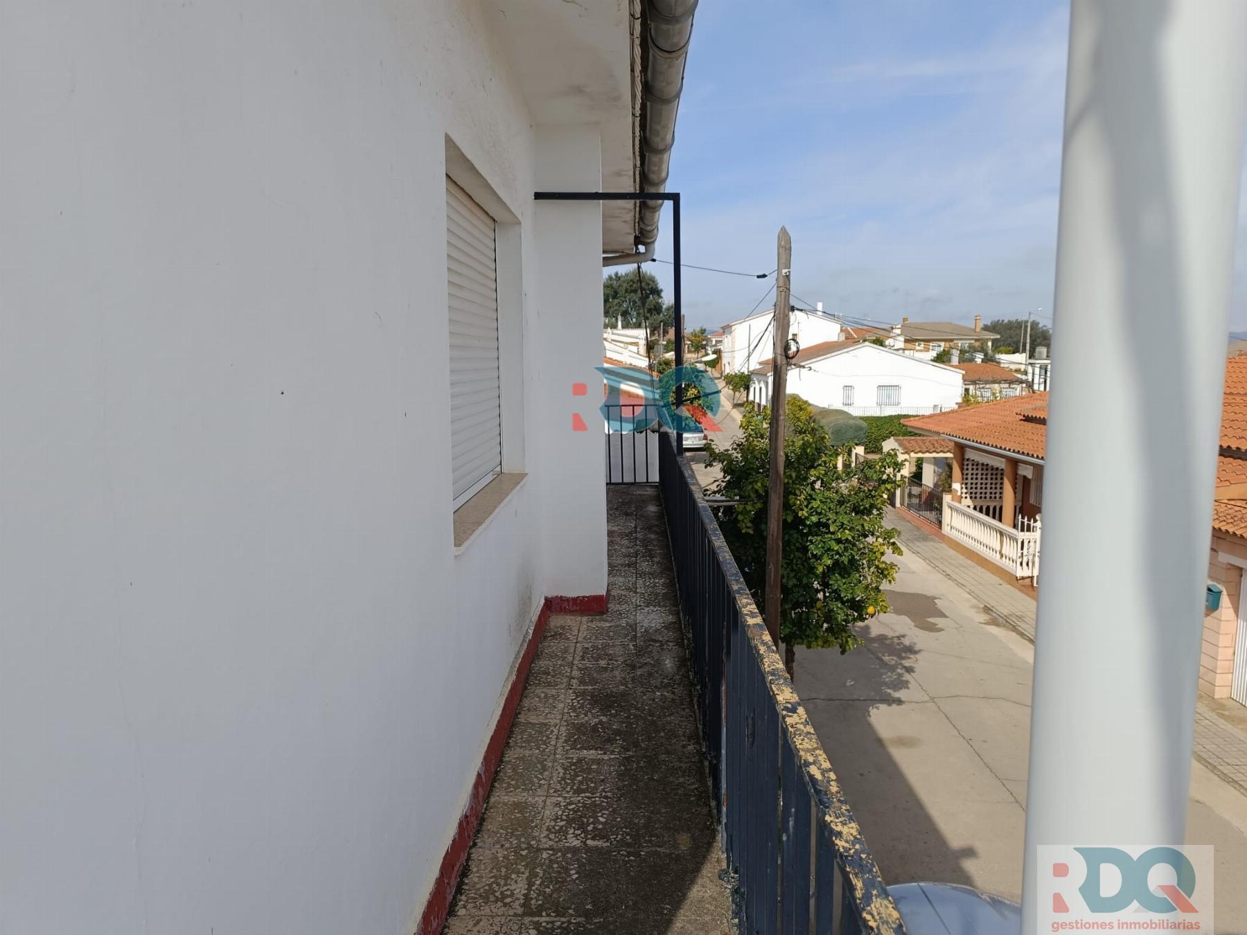 For sale of house in La Codosera
