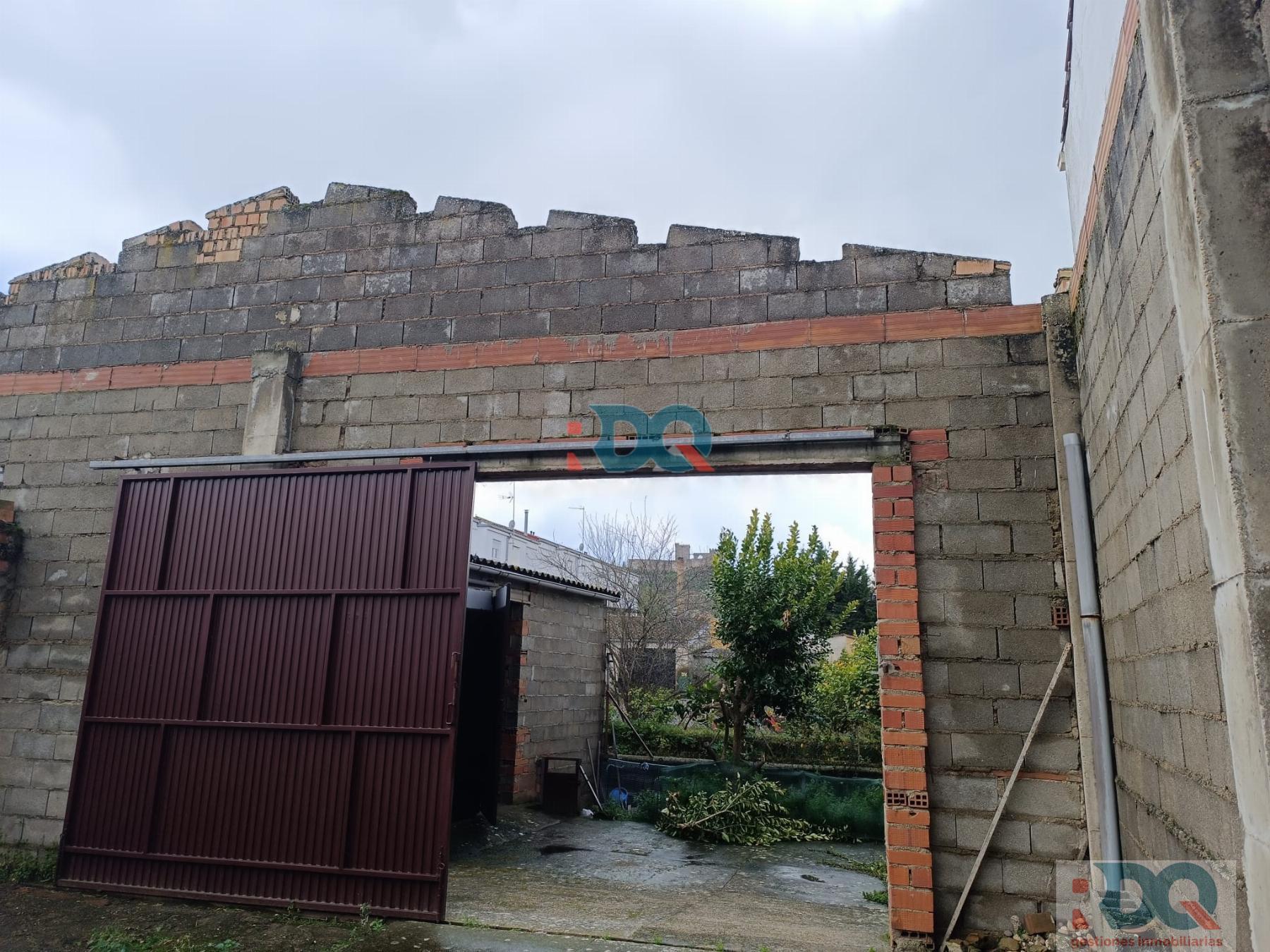 Venta de terreno en Alburquerque