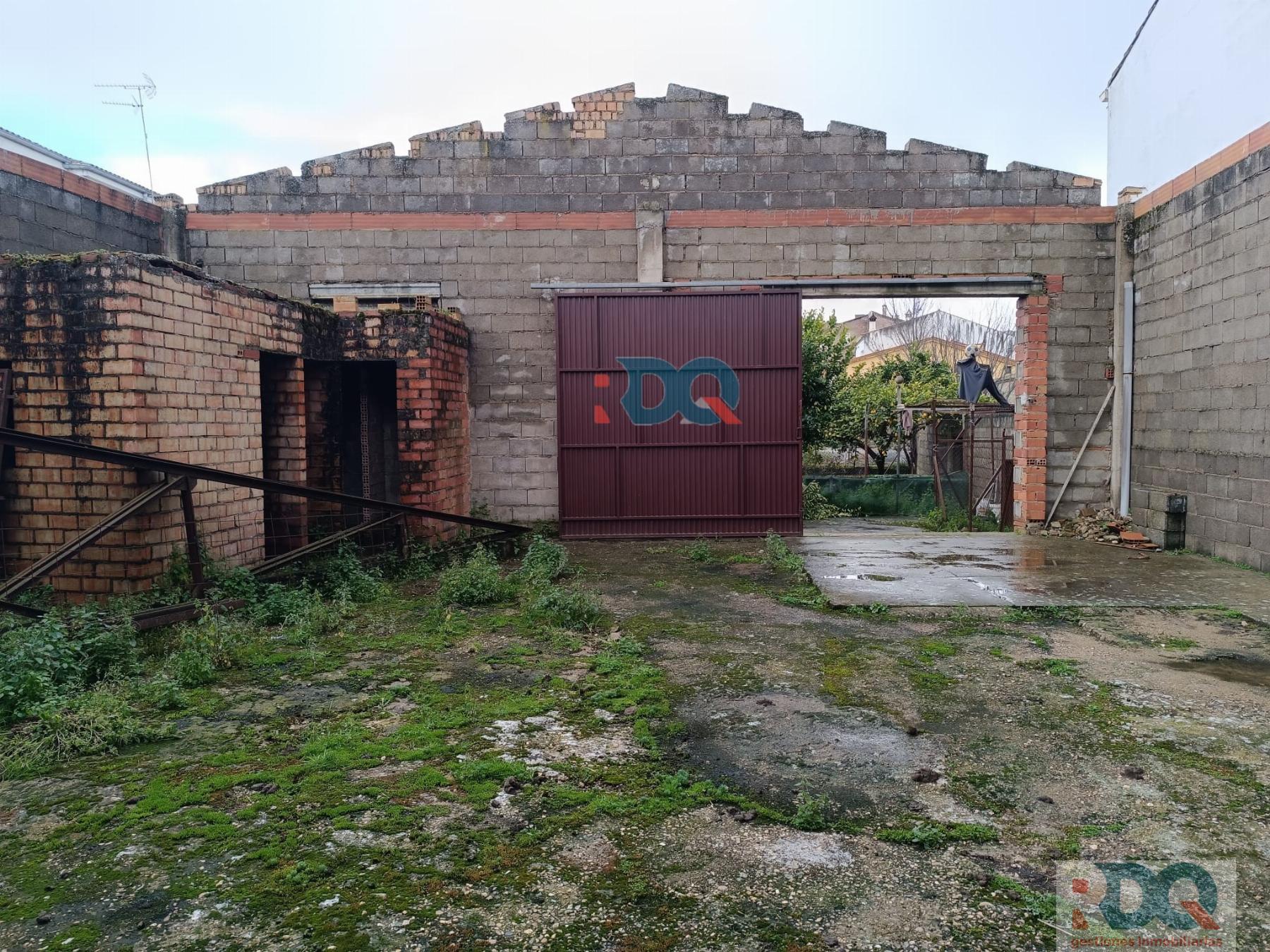 Venta de terreno en Alburquerque
