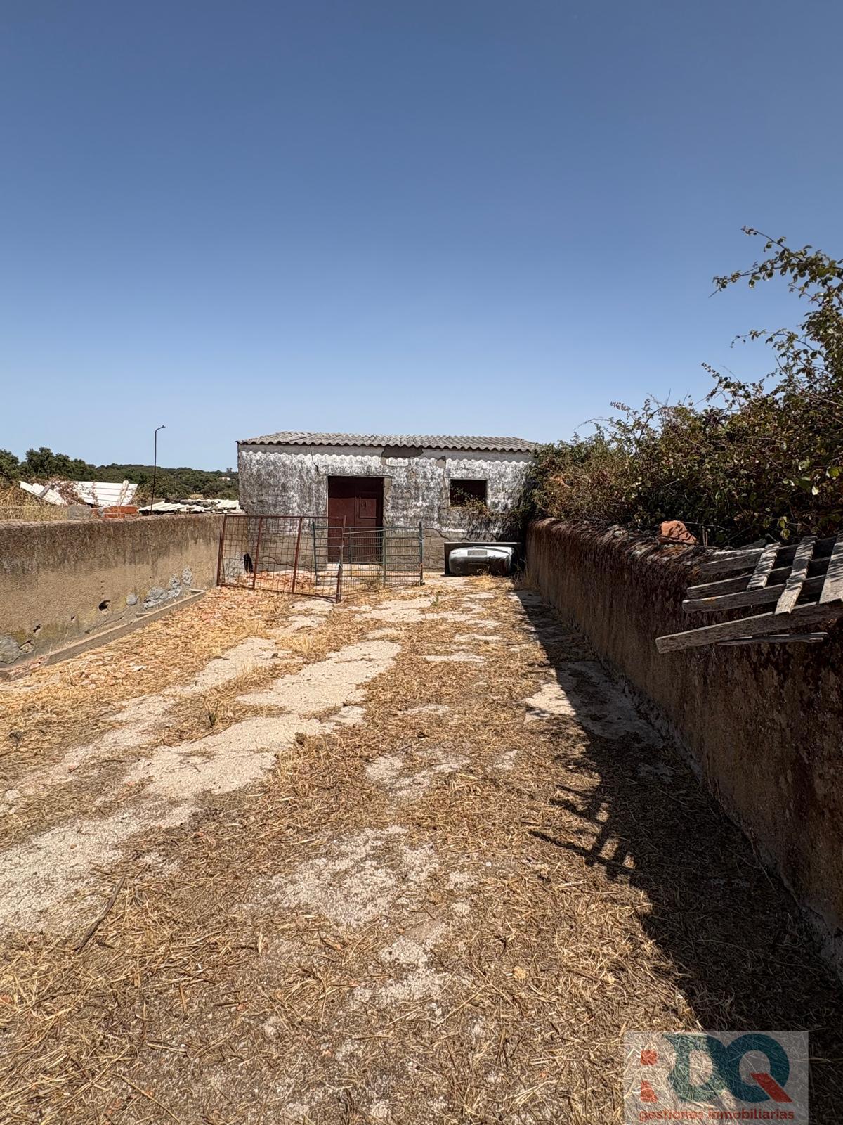 Venta de finca rústica en Alburquerque