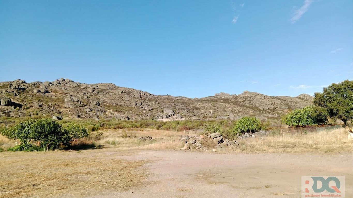 Venta de finca rústica en Valencia de Alcántara