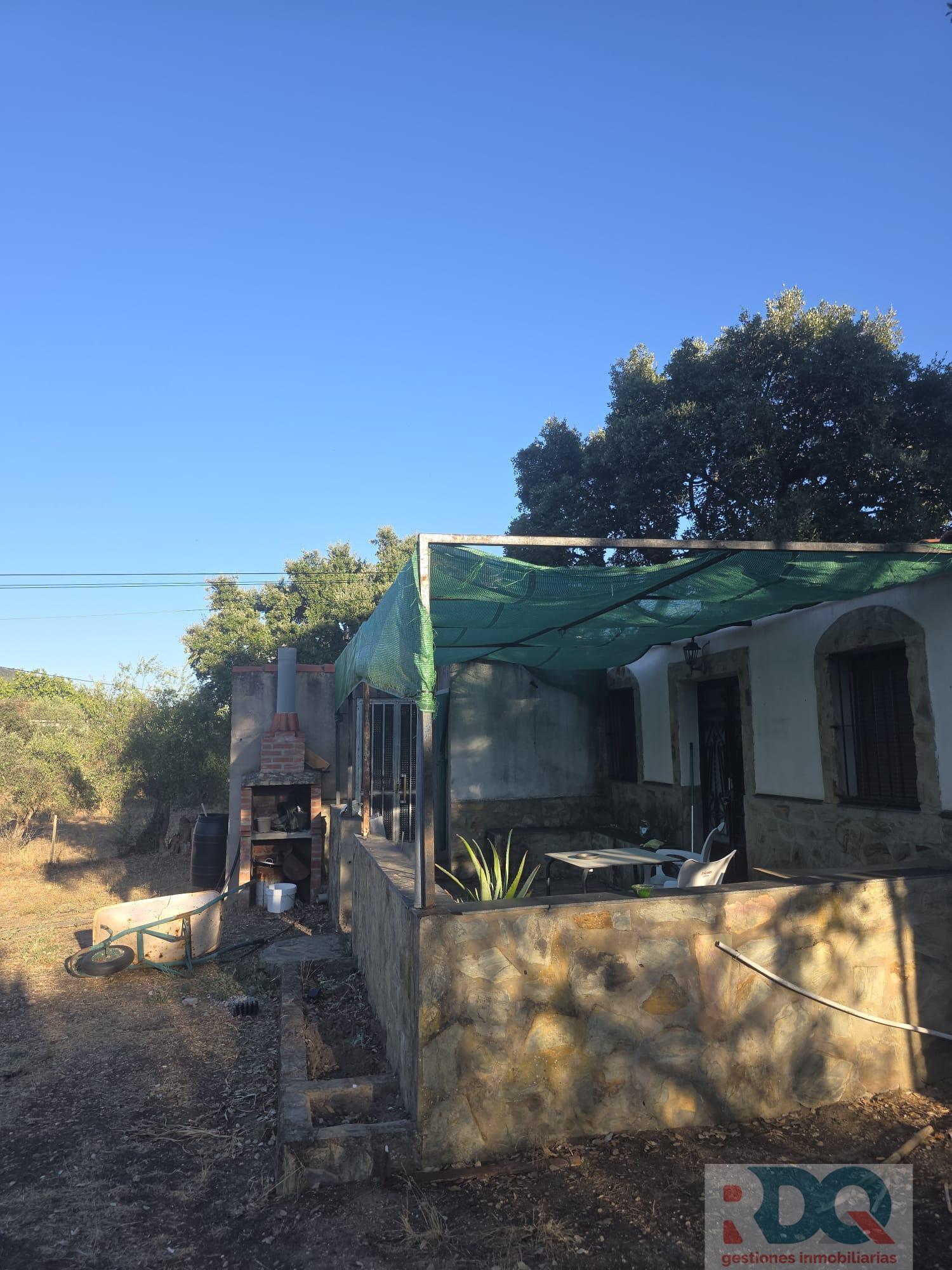 Venta de finca rústica en Alburquerque