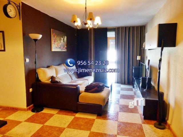 For sale of flat in El Puerto de Santa María