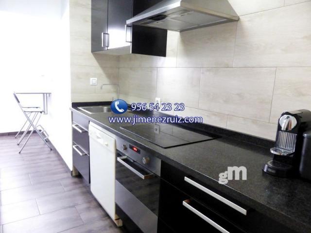 For sale of flat in El Puerto de Santa María