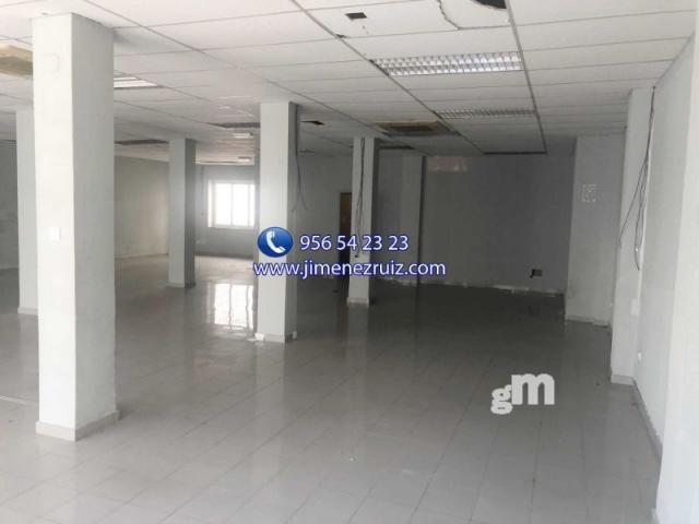 For sale of commercial in Puerto Real