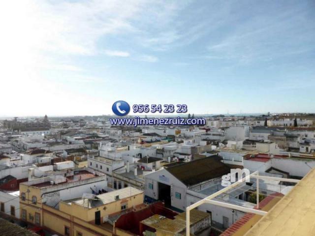 For sale of flat in El Puerto de Santa María