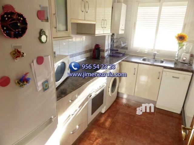 For sale of flat in El Puerto de Santa María