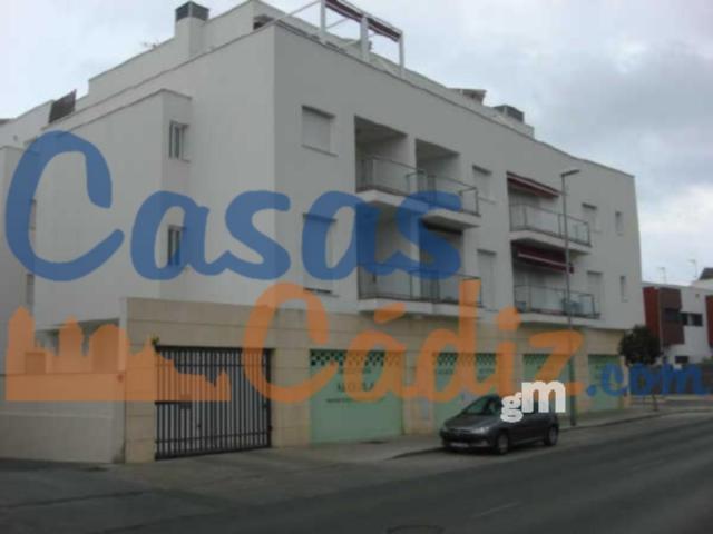 For sale of garage in Rota