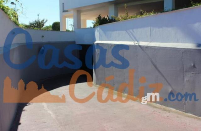 For sale of garage in Rota