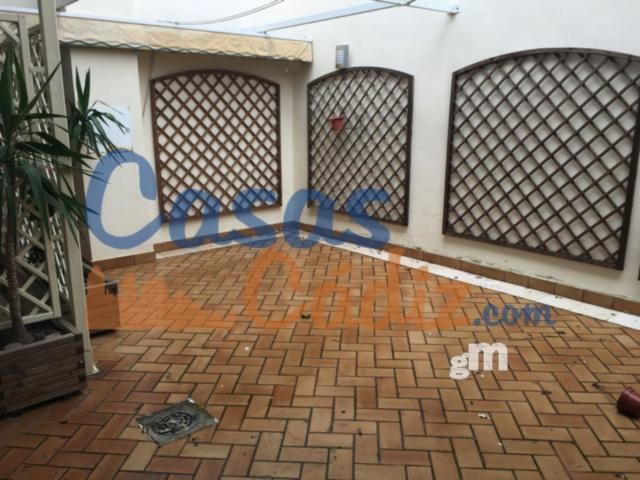 For sale of commercial in Rota