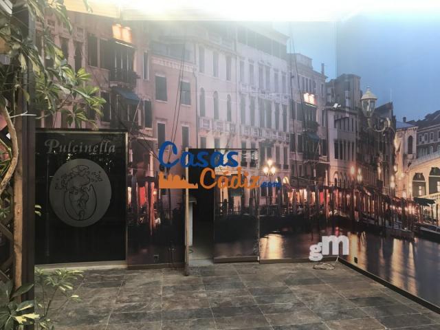 For sale of commercial in Rota