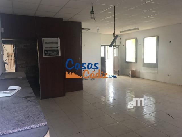 For sale of commercial in Rota
