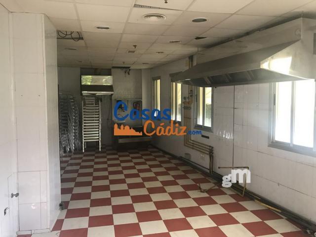 For sale of commercial in Rota