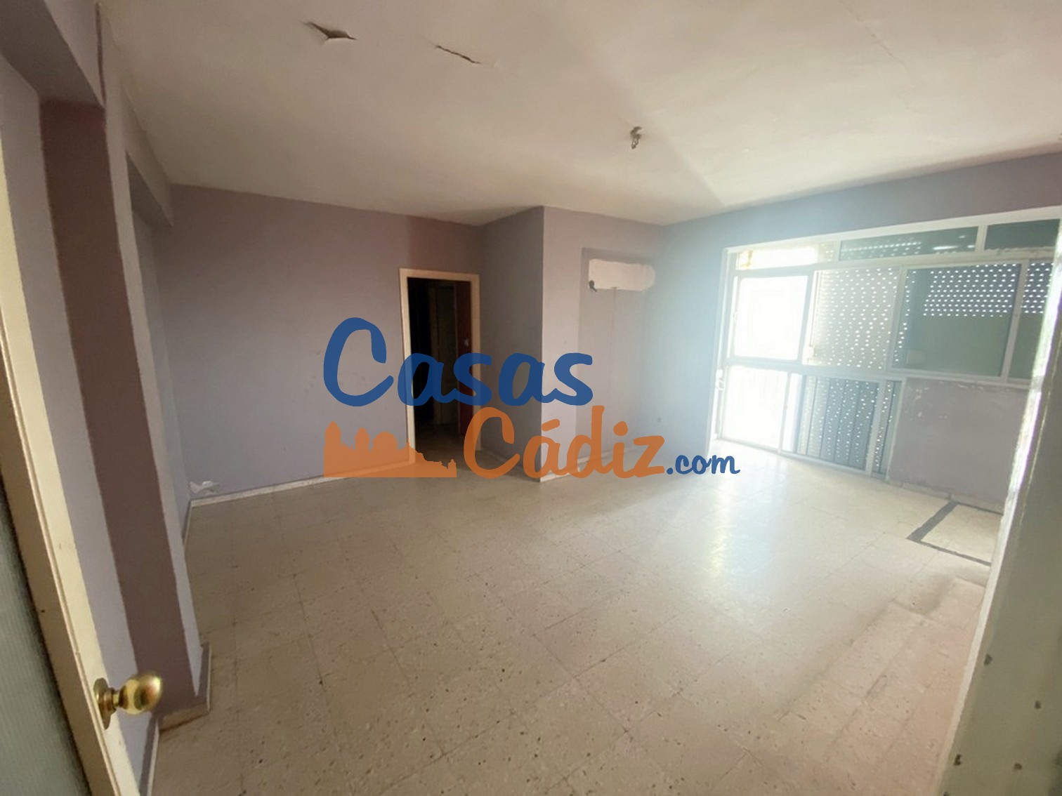 For sale of flat in El Puerto de Santa María