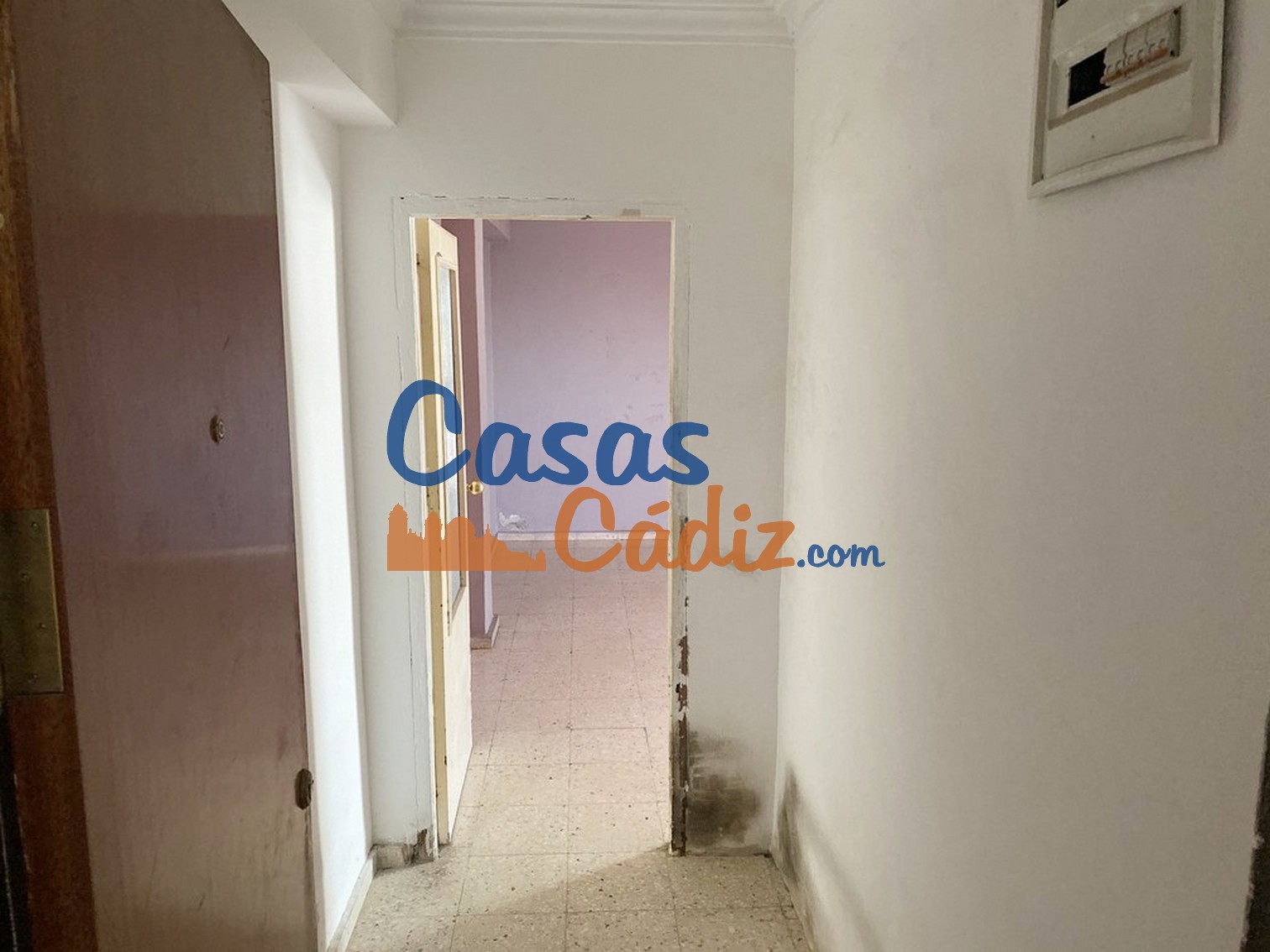 For sale of flat in El Puerto de Santa María
