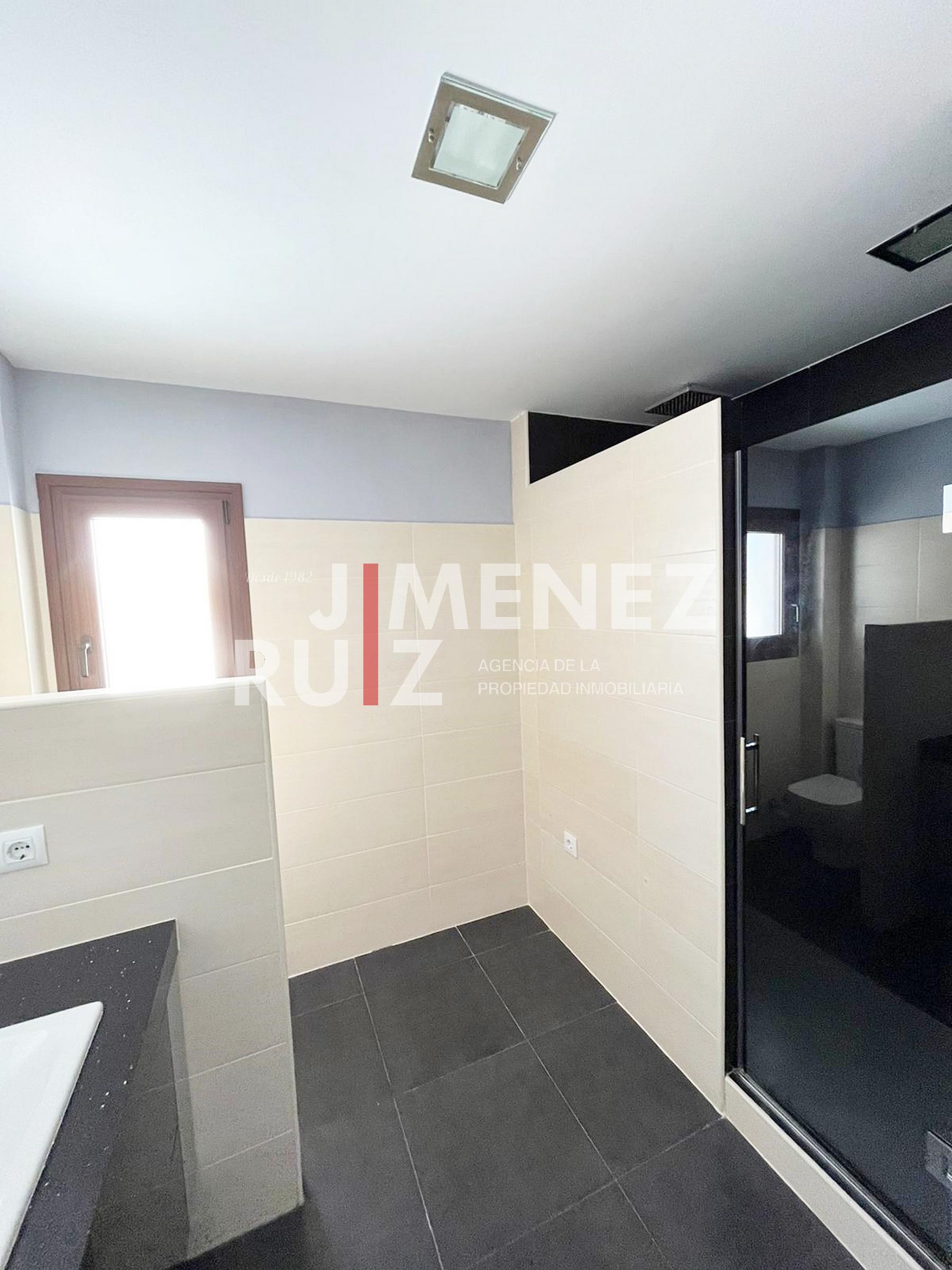For rent of chalet in El Puerto de Santa María