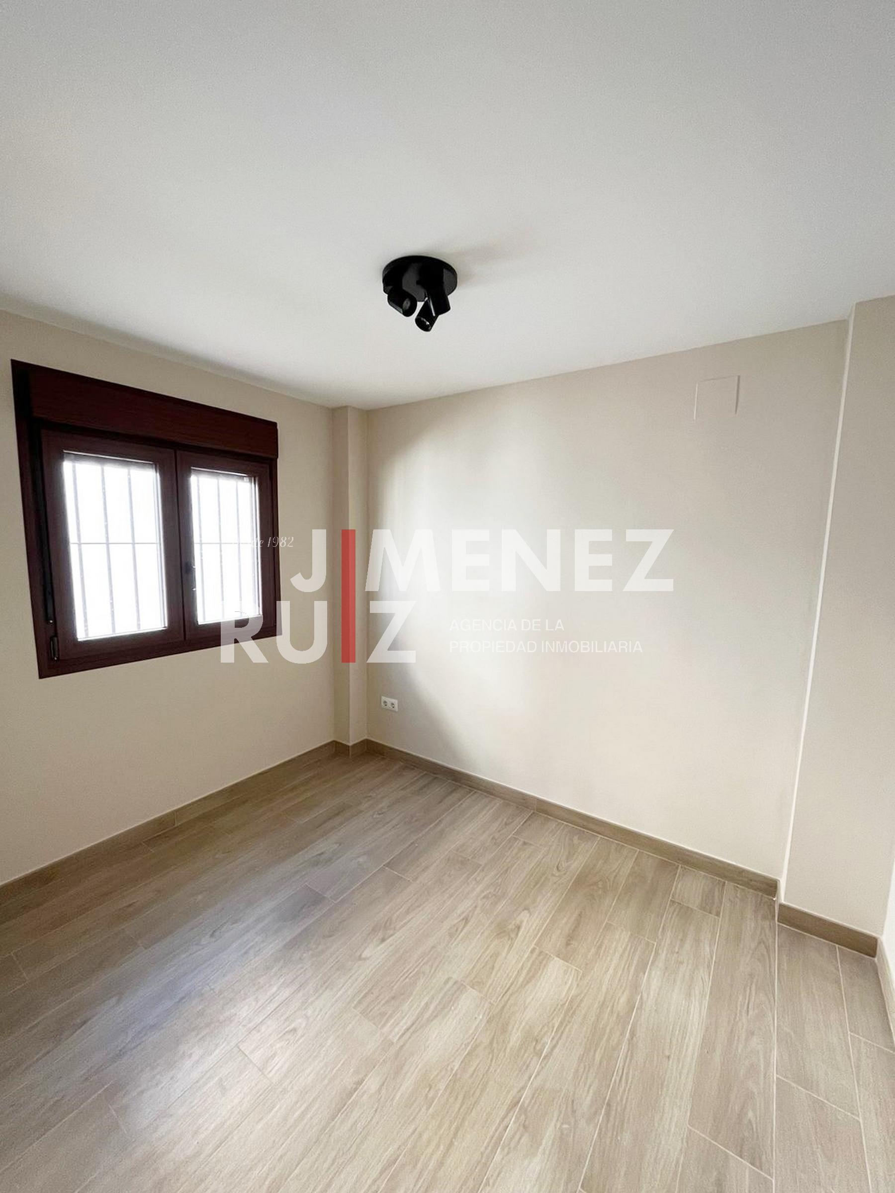 For rent of chalet in El Puerto de Santa María