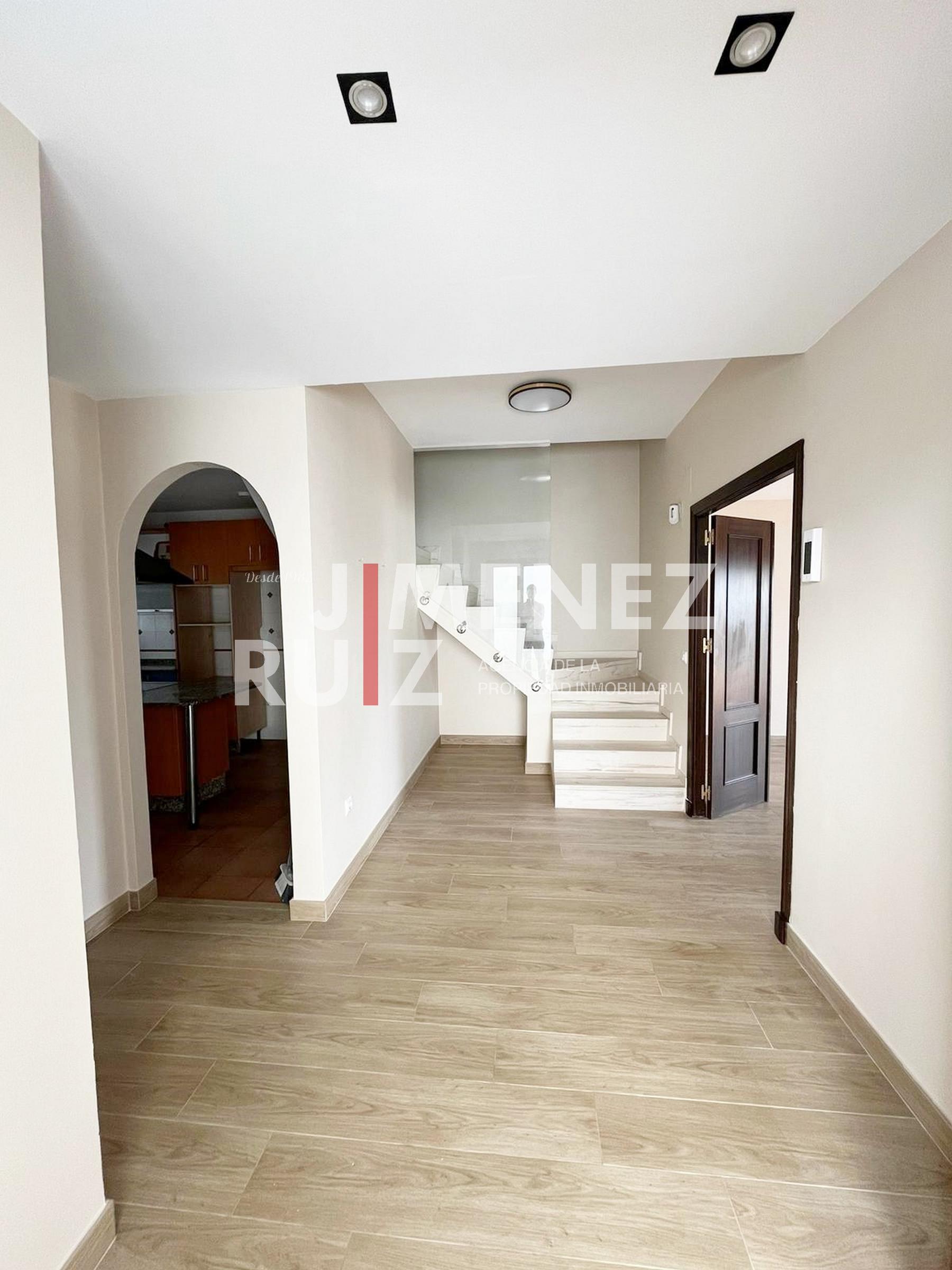 For rent of chalet in El Puerto de Santa María