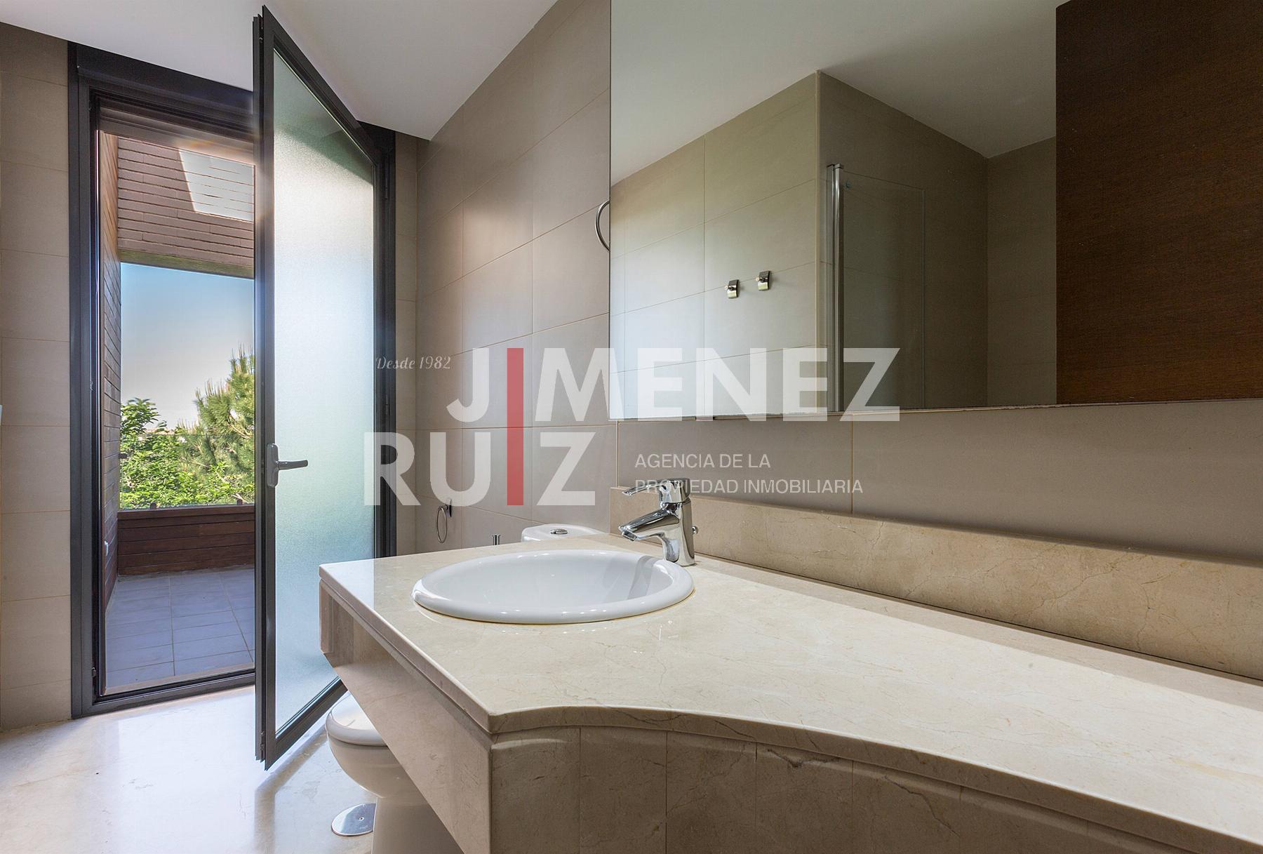 For sale of penthouse in El Puerto de Santa María